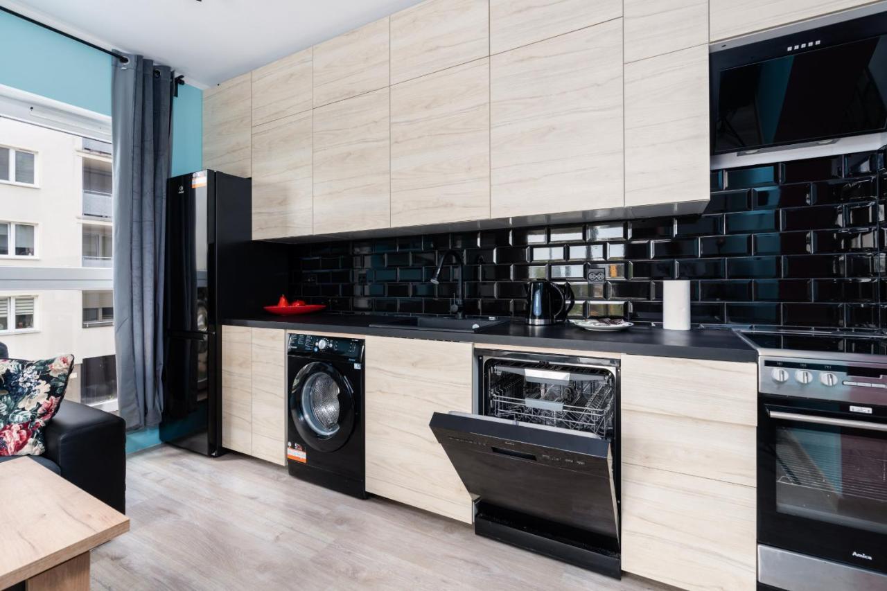 Modern Apartment With Balcony & Free Garage Poznan By Noclegi Renters Poznań Exterior foto